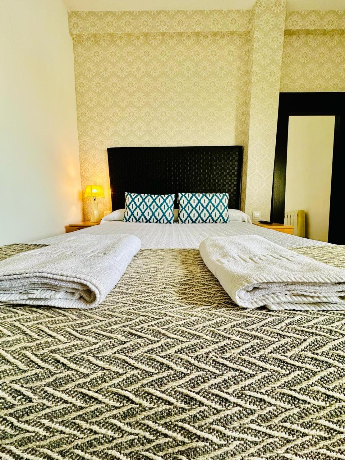 Apartamento Turistico Pizarro Mérida Zewnętrze zdjęcie